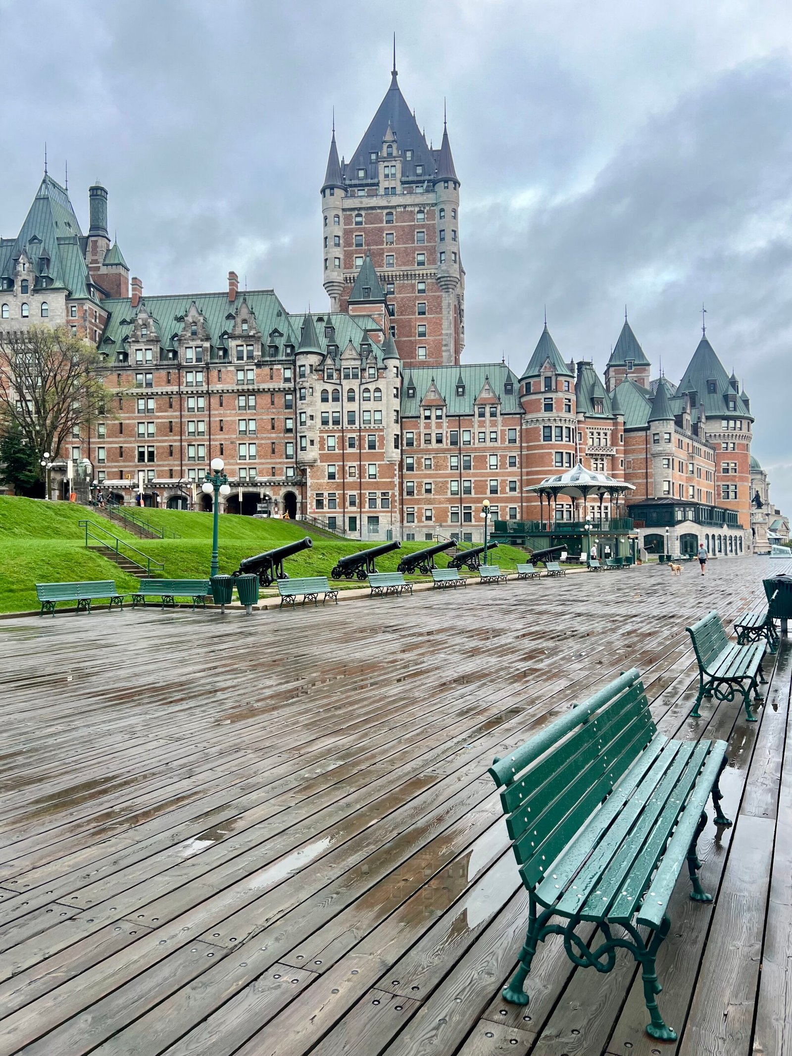 European Charm in North America: A Guide to Quebec City Dufferin Terrace