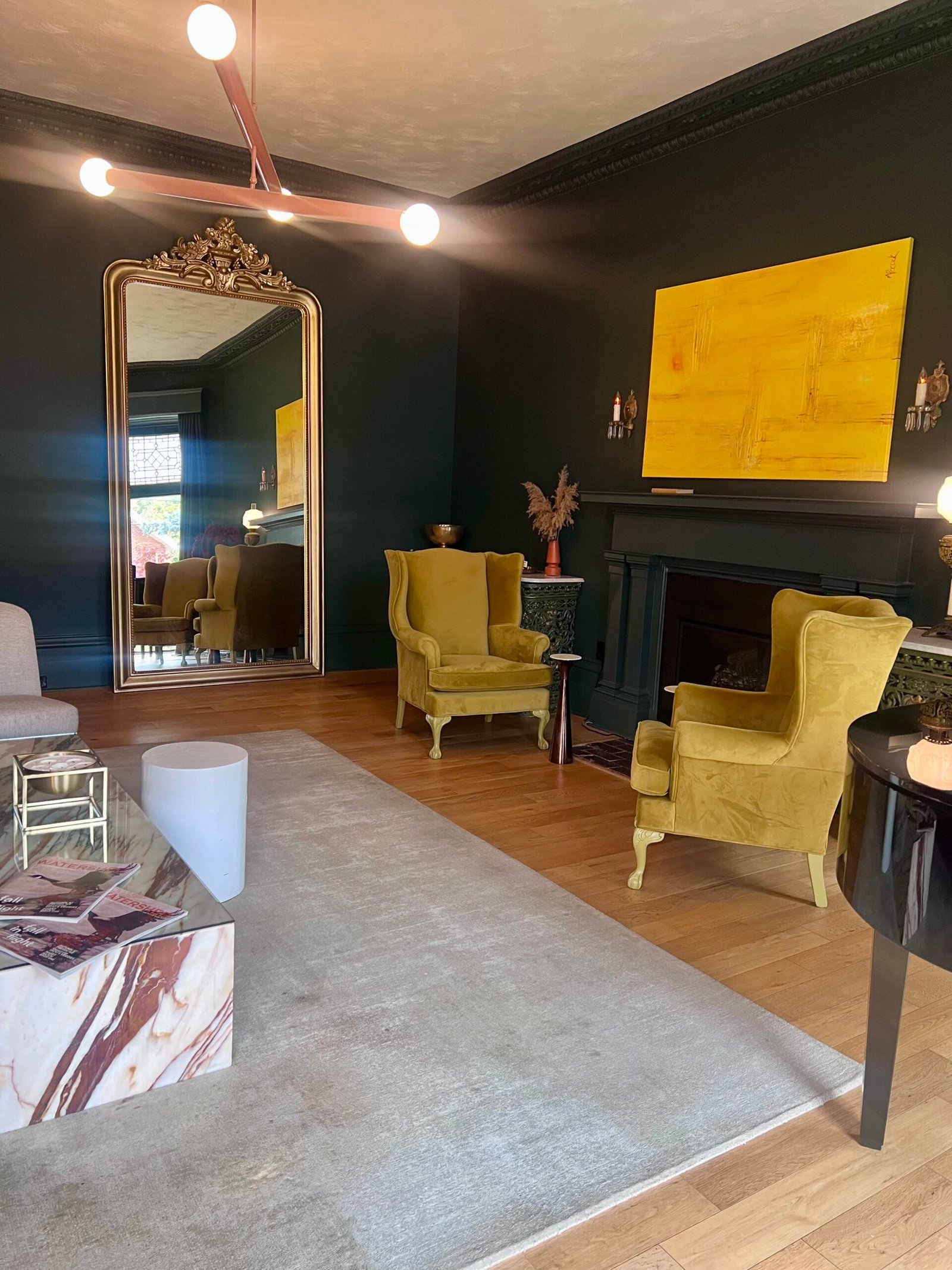 Common areas at Rosemount Inn