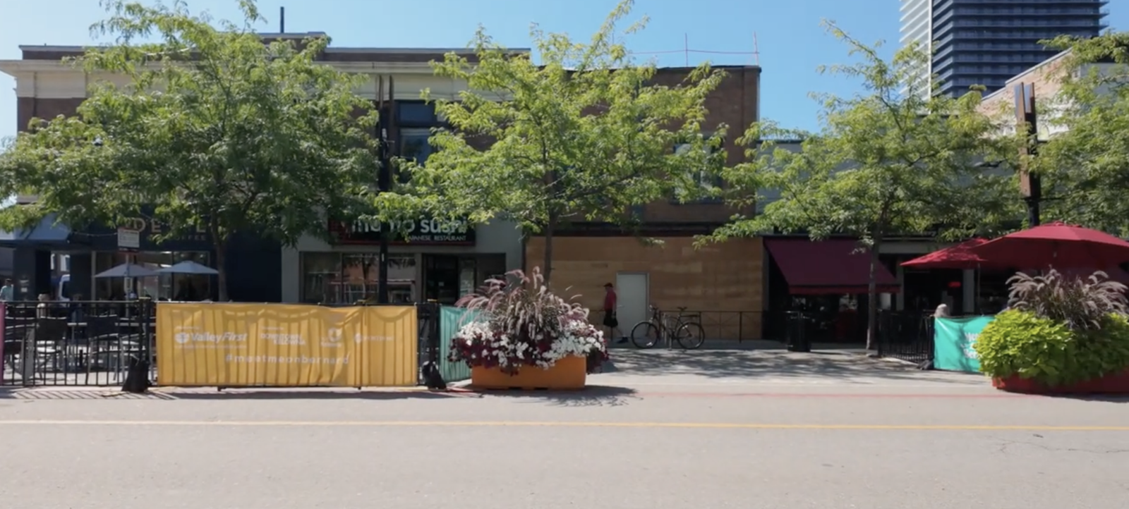 7 Must-Do Activities in Kelowna: The Ultimate Okanagan Valley Travel Guide Downtown Kelowa